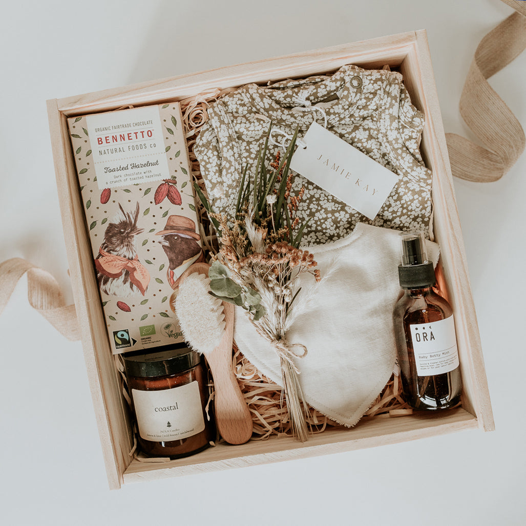 Custom Gift Boxes, ready-to-ship gift boxes, online gift boxes and hampers, NZ-made gifts, thank you gift ideas, new baby gift set, birthday gifts, personalised gift ideas